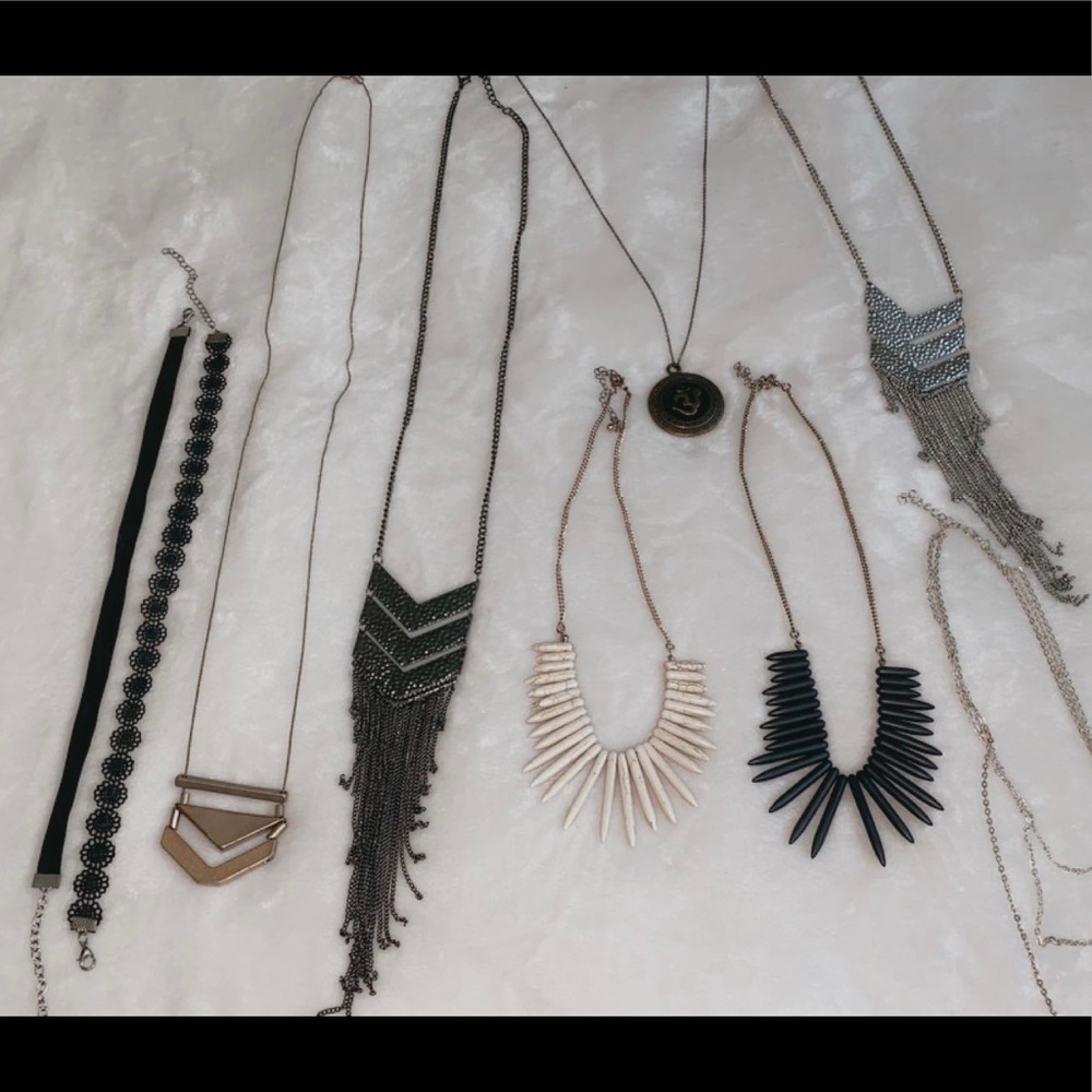 NECKLACE BUNDLE
